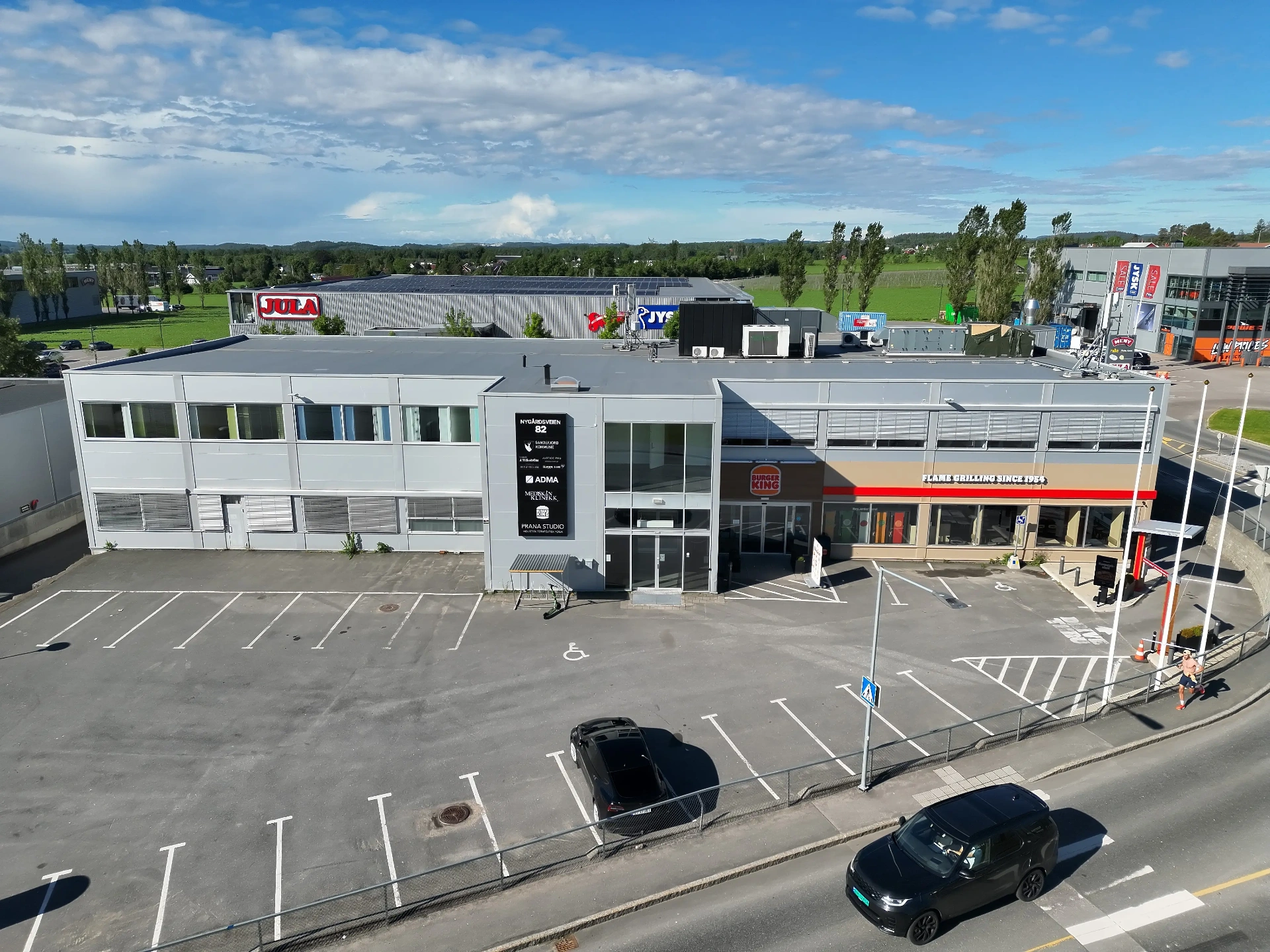 Nygårdsveien 82 med Burger King drive-thru og næringslokaler